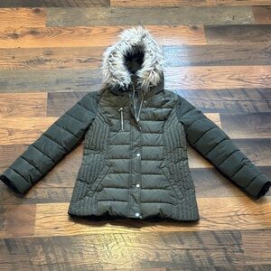 Women's Olive Puffer Jacket with Faux Fur Hood